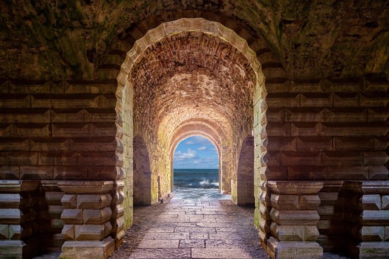 Best places to stay near Placencia