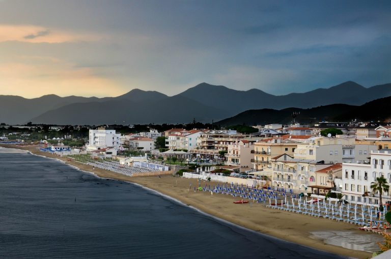 Top hotels in Placencia